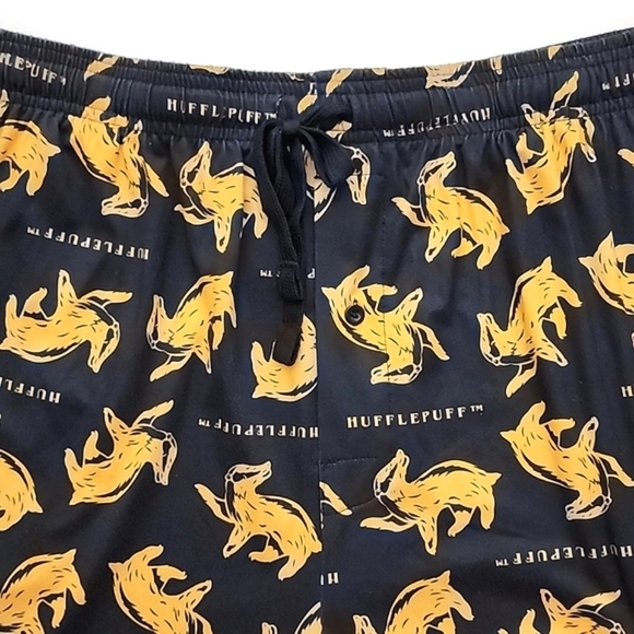 Hot Topic Men's Harry Potter Hufflepuff Black Yellow Stretch Sleep Pants Size L - Picture 4 of 12